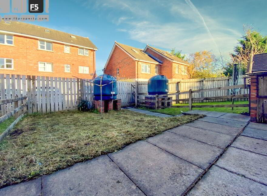 8 Ardenlee Way, Belfast, BT6 8QW