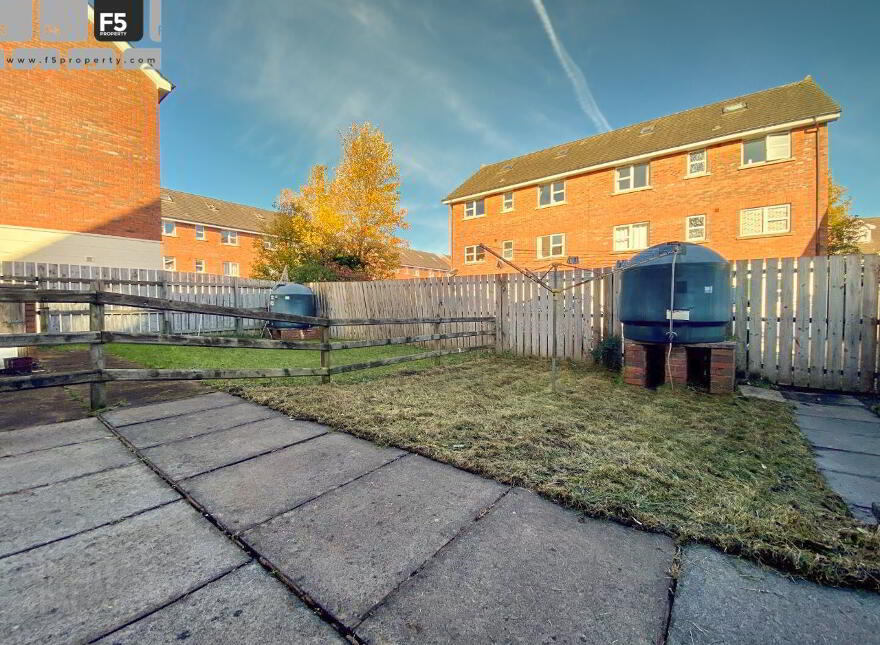 8 Ardenlee Way, Belfast, BT6 8QW
