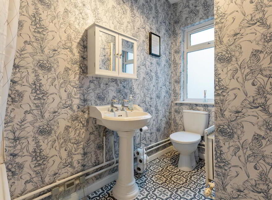 119 South Street, Newtownards, BT23 4JY