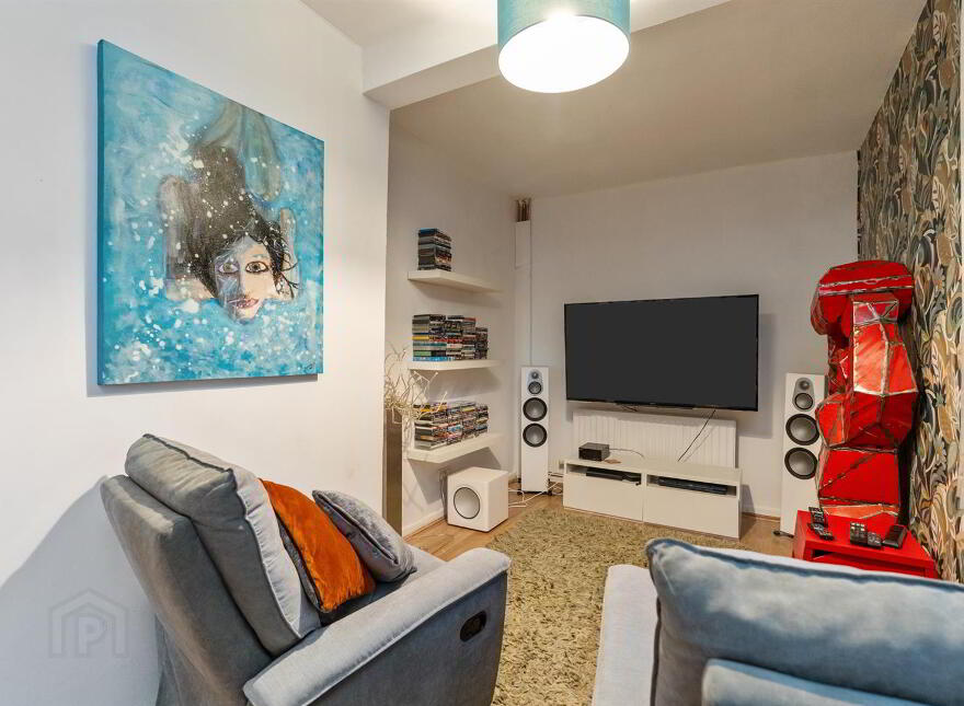 119 South Street, Newtownards, BT23 4JY
