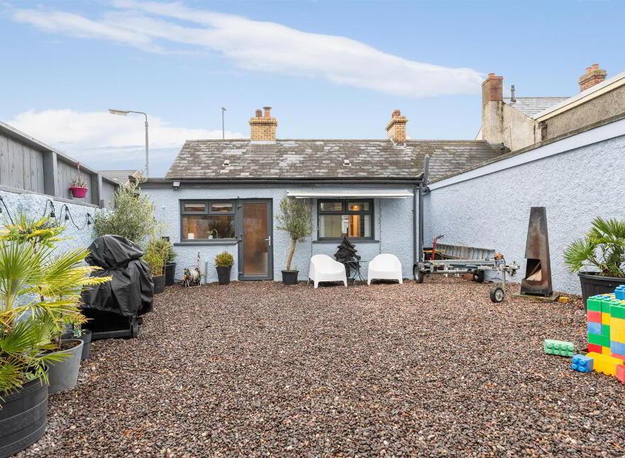 119 South Street, Newtownards, BT23 4JY