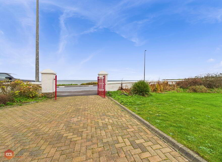 44 Portrush Road, Portstewart, BT55 7DD