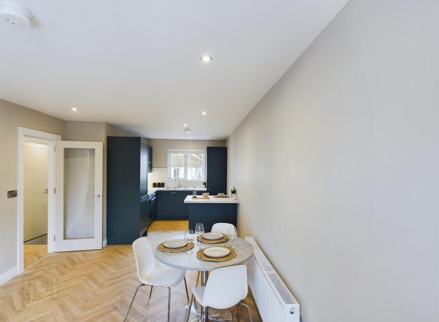 12 Park Place, Ravenhill Road, Belfast, BT6 8FR