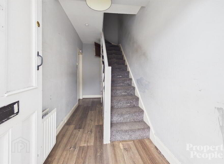24 Silverstream Gardens, Belfast, BT14 8GS