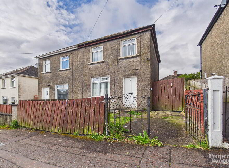 24 Silverstream Gardens, Belfast, BT14 8GS