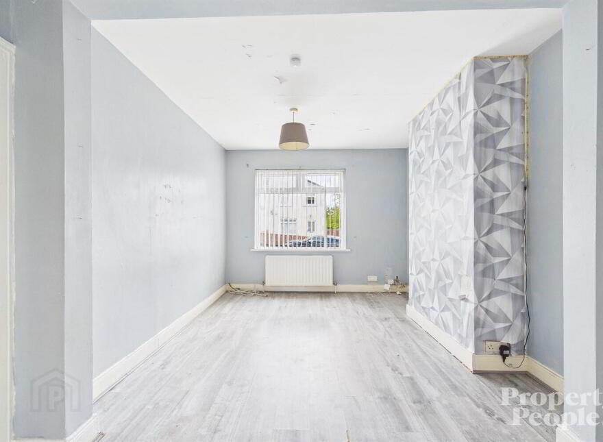 24 Silverstream Gardens, Belfast, BT14 8GS