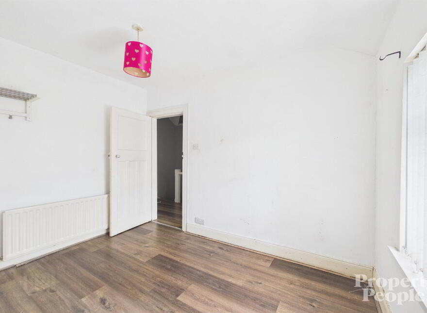 24 Silverstream Gardens, Belfast, BT14 8GS