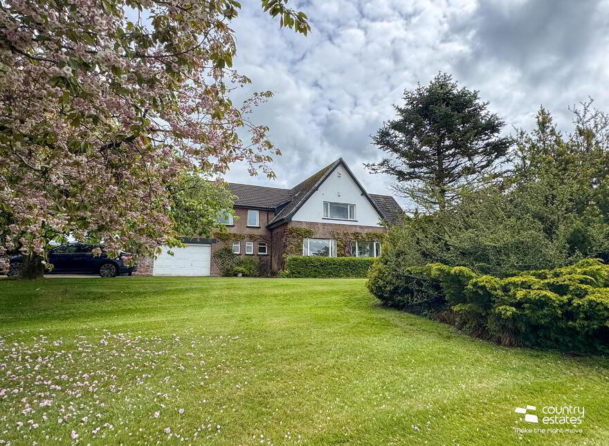 21 Lismenary Road, Ballynure, Ballyclare, BT39 9UE