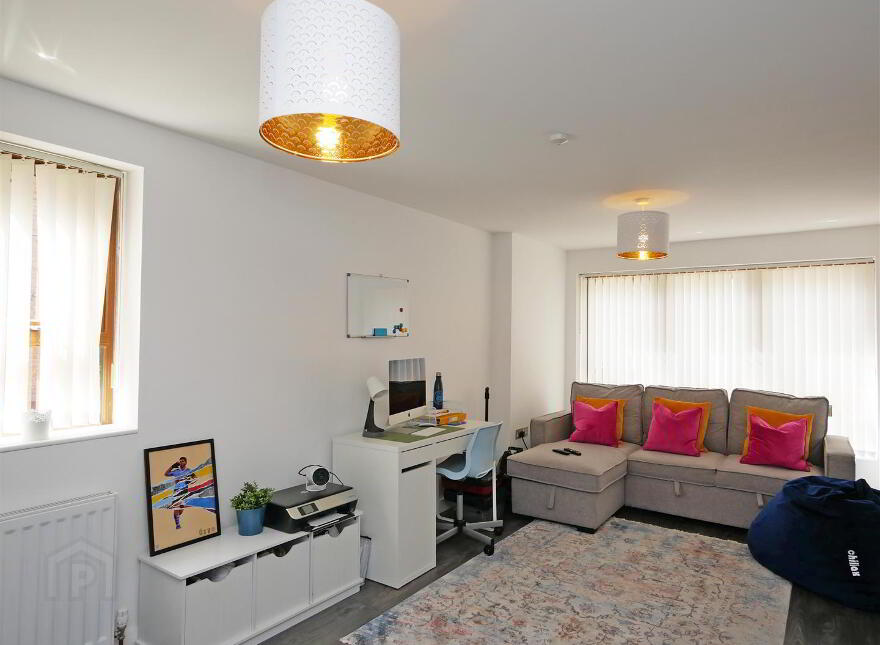 3 Brooke Hall, Saintfield Road, Belfast, BT8 6WB