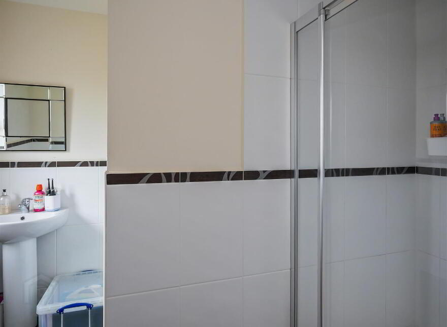 3 Brooke Hall, Saintfield Road, Belfast, BT8 6WB