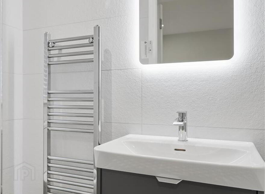Apt 6, Castlerock Road, Coleraine, BT51 3JY