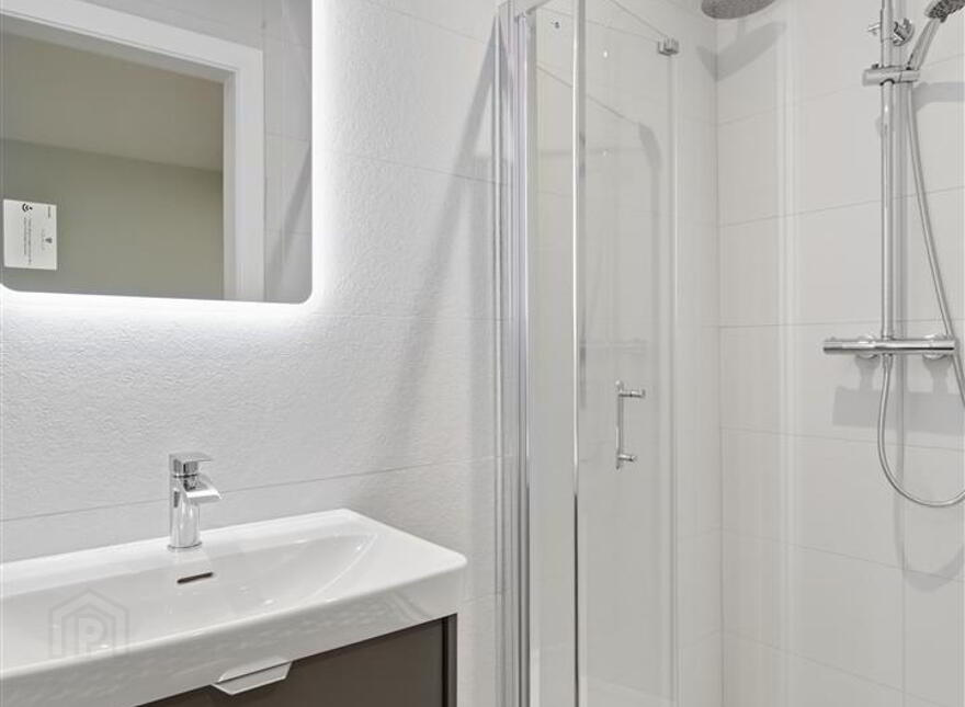 Apt 6, Castlerock Road, Coleraine, BT51 3JY