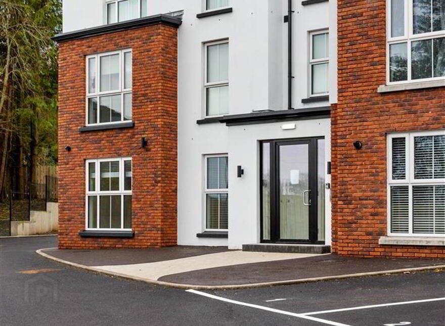 Apt 6, Castlerock Road, Coleraine, BT51 3JY