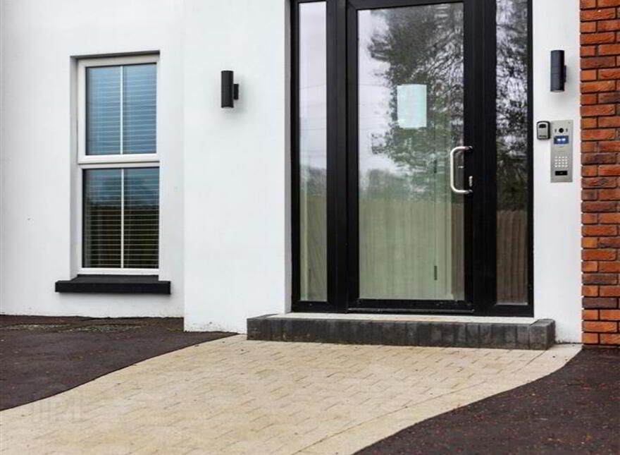 Apt 6, Castlerock Road, Coleraine, BT51 3JY