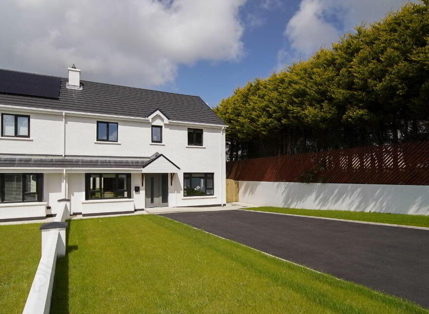 16 Solomons Manor, Letterkenny, F92P2R6