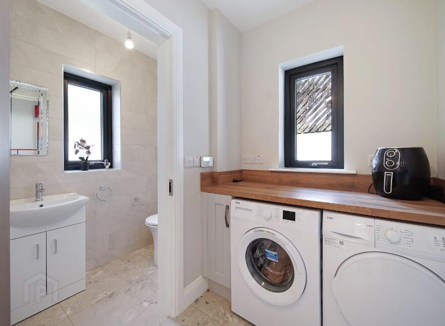 16 Solomons Manor, Letterkenny, F92P2R6