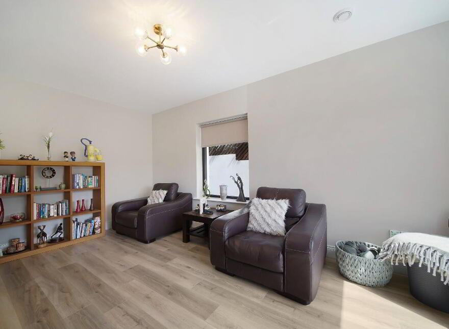 16 Solomons Manor, Letterkenny, F92P2R6