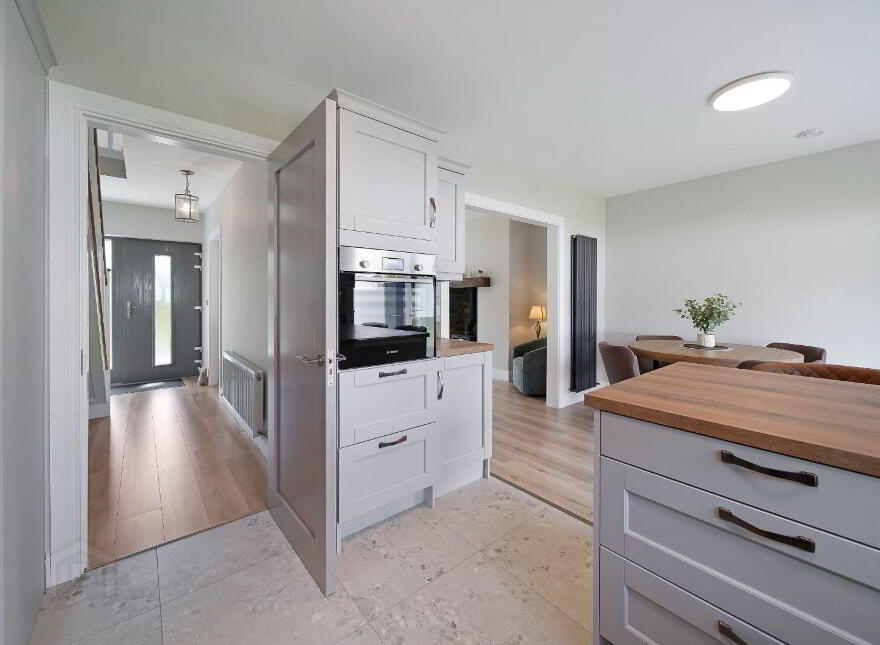 16 Solomons Manor, Letterkenny, F92P2R6