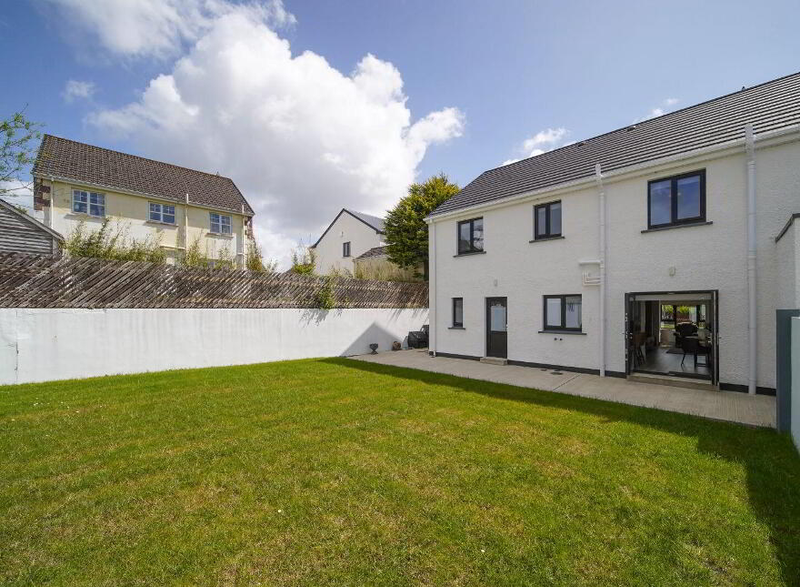 16 Solomons Manor, Letterkenny, F92P2R6