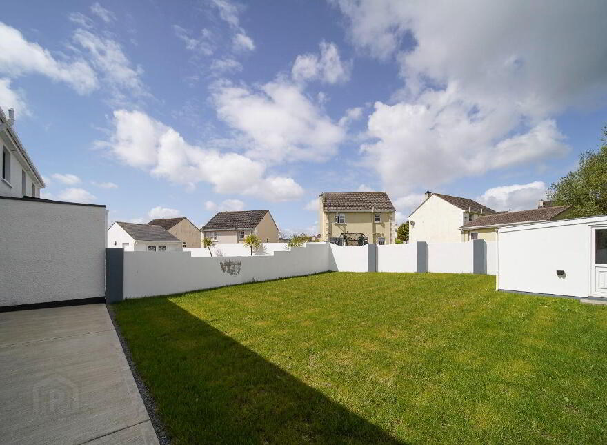16 Solomons Manor, Letterkenny, F92P2R6