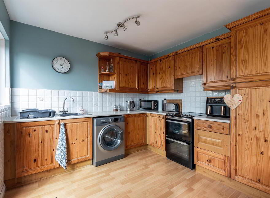 14 Abbeydale Drive, Newtownards, BT23 8RU