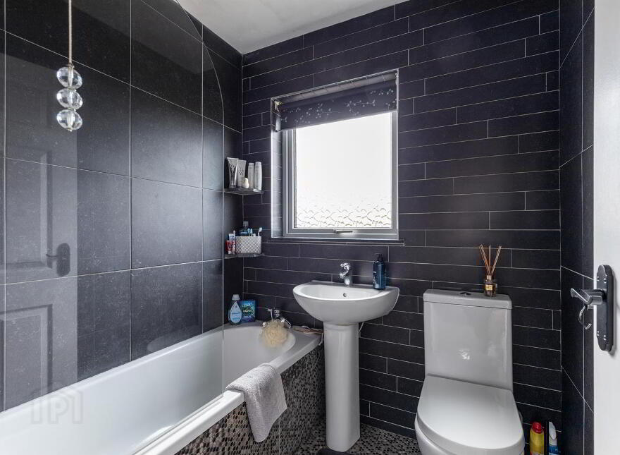 14 Abbeydale Drive, Newtownards, BT23 8RU
