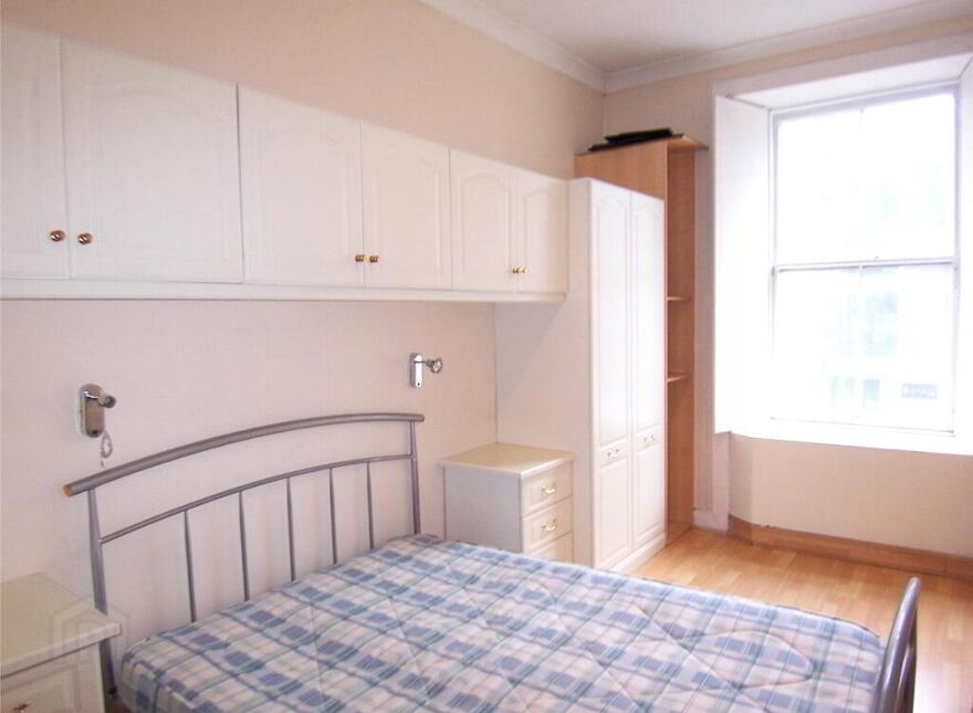 81/2 Morrison Street, Edinburgh, EH3 8BU