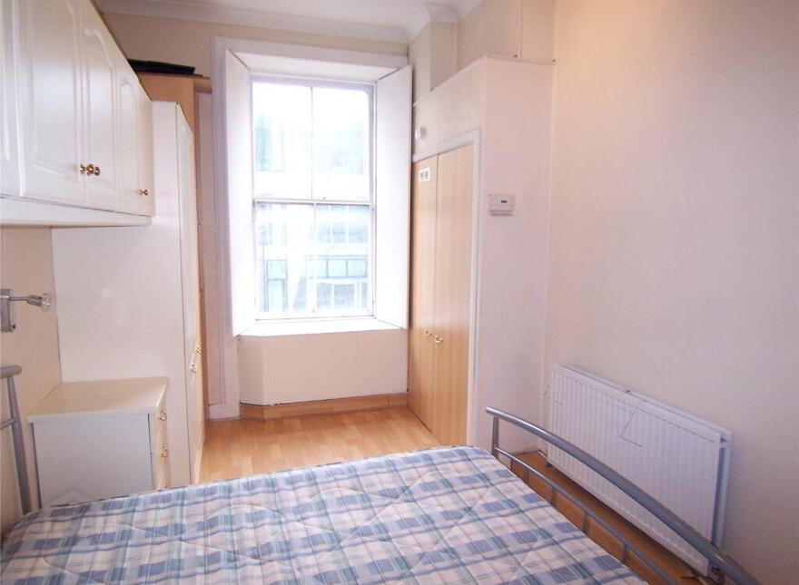 81/2 Morrison Street, Edinburgh, EH3 8BU