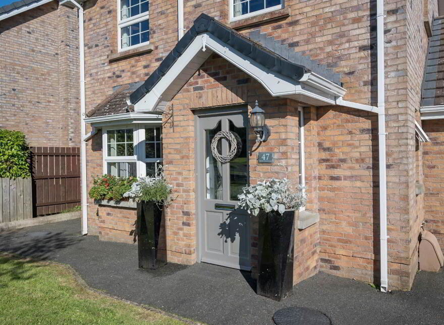 47 Mount Eagles Glen, Dunmurry, Belfast, BT17 0WS