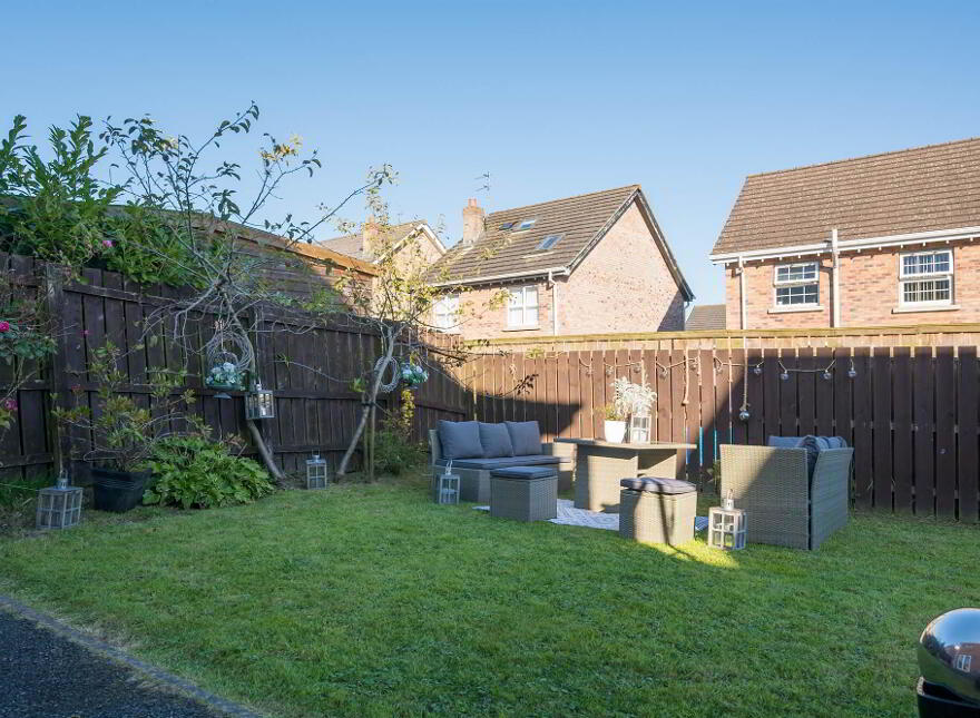 47 Mount Eagles Glen, Dunmurry, Belfast, BT17 0WS