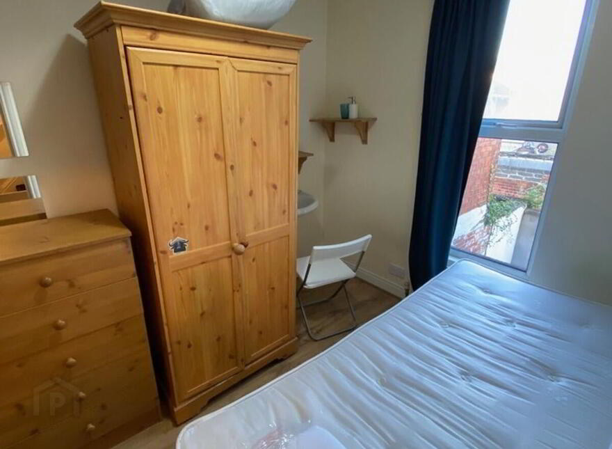 52 Delhi Street, Off Ormeau Road, Belfast, BT7 3AL