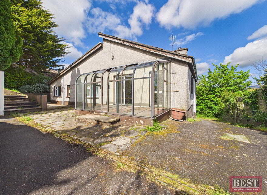 16 Upper Dromore Road, Warrenpoint, Newry, BT34 3PW