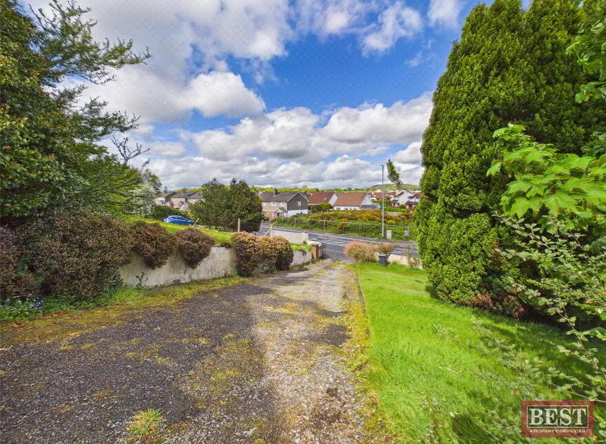 16 Upper Dromore Road, Warrenpoint, Newry, BT34 3PW