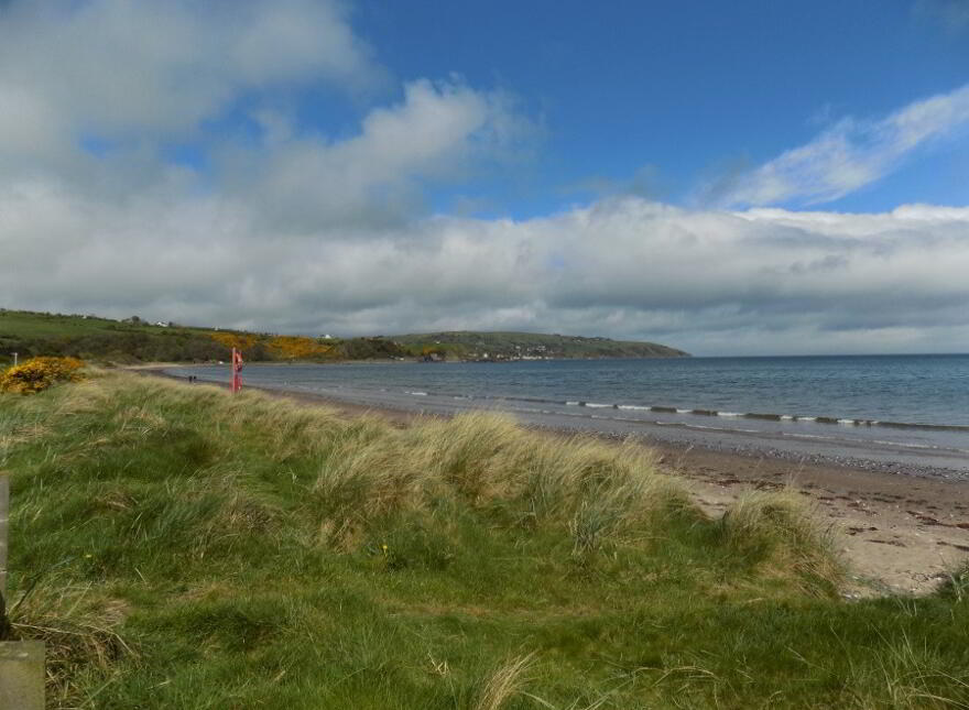 Glenariff Beach Hut, 217 Garron Road, Waterfoot, BT44 0RB