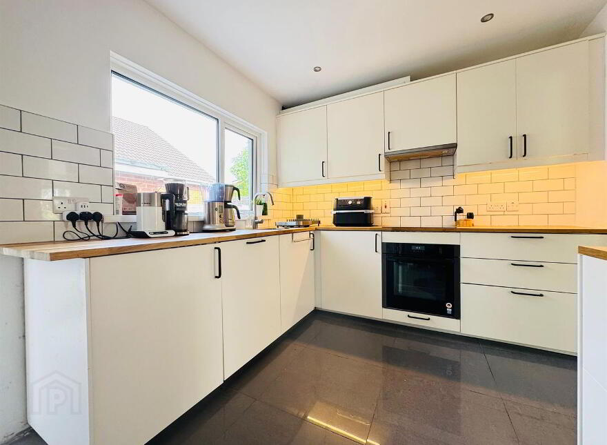5 Dunsona Park, Jordanstown, Newtownabbey, BT37 0RN