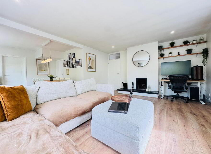 5 Dunsona Park, Jordanstown, Newtownabbey, BT37 0RN