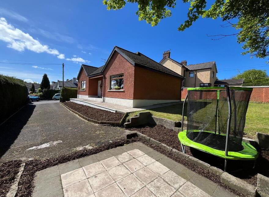 10 Elmfield Avenue, Newtownabbey, BT36 7RS