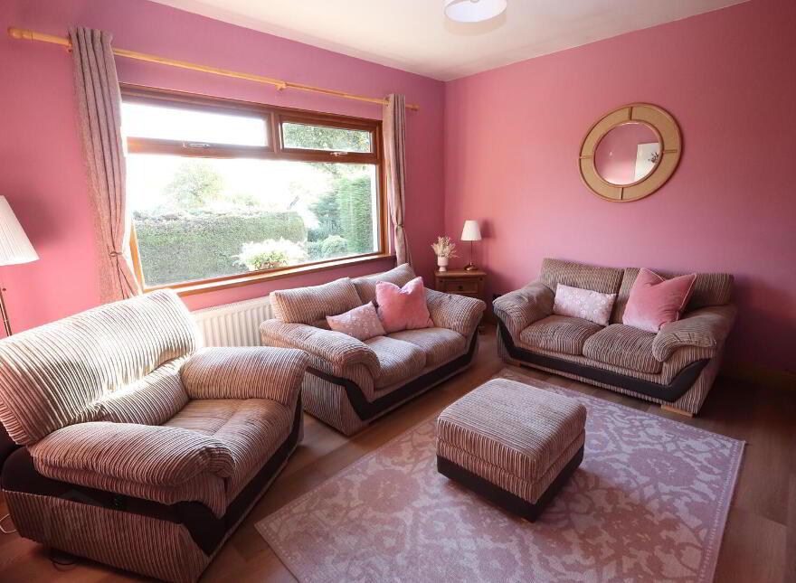 10 Elmfield Avenue, Newtownabbey, BT36 7RS