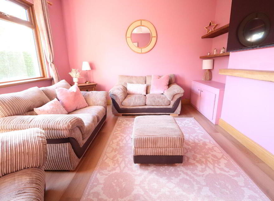 10 Elmfield Avenue, Newtownabbey, BT36 7RS