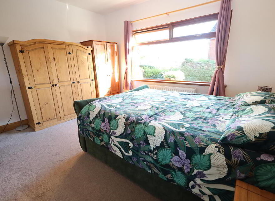 10 Elmfield Avenue, Newtownabbey, BT36 7RS