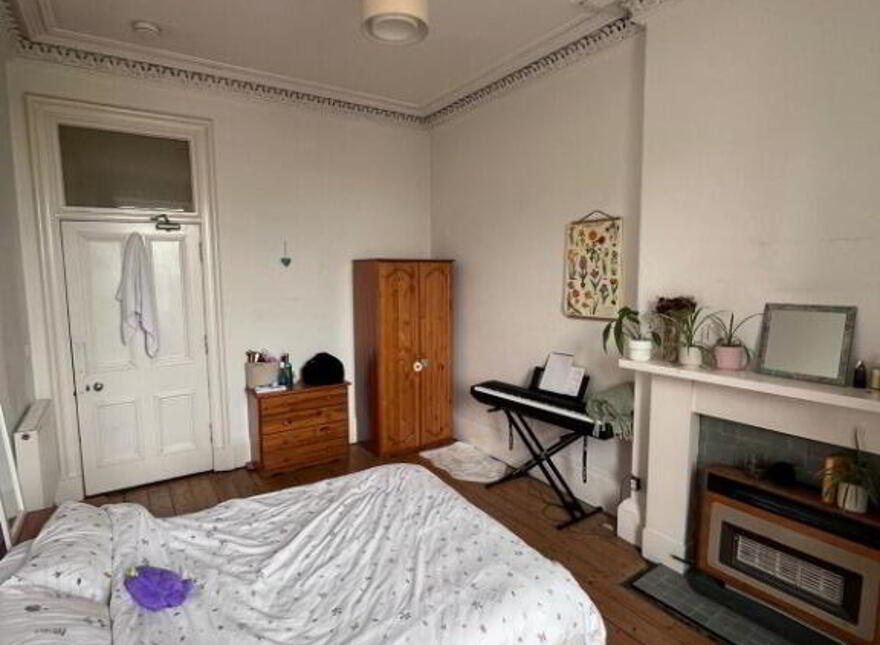 42 Morningside Road, Morningside, Edinburgh, EH10 4BZ
