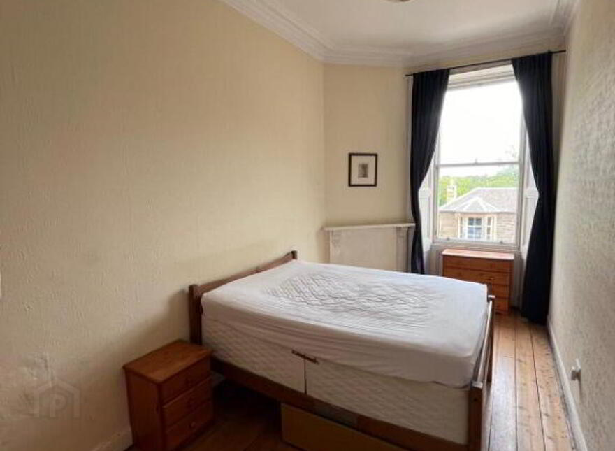 42 Morningside Road, Morningside, Edinburgh, EH10 4BZ