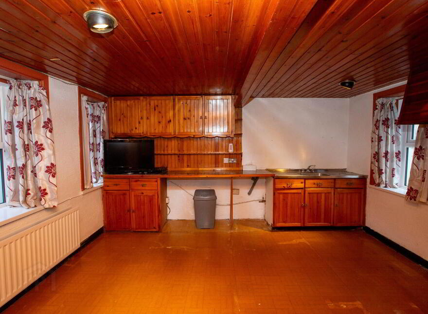 'Aurora', 25 Bryansford Road, Newcastle, BT33 0HJ