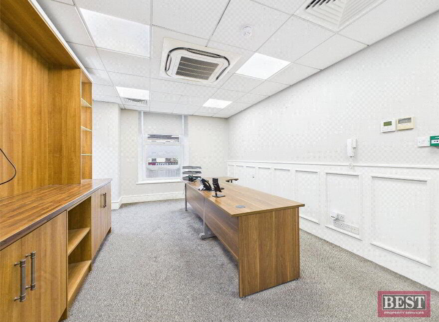Unit B, 3 Margaret Square, Newry, BT34 1DE