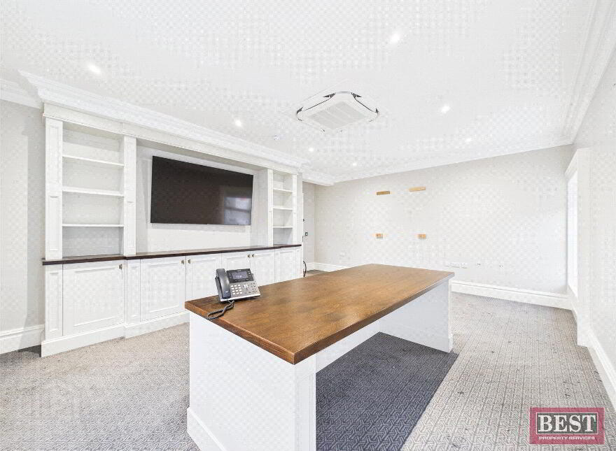 Unit B, 3 Margaret Square, Newry, BT34 1DE