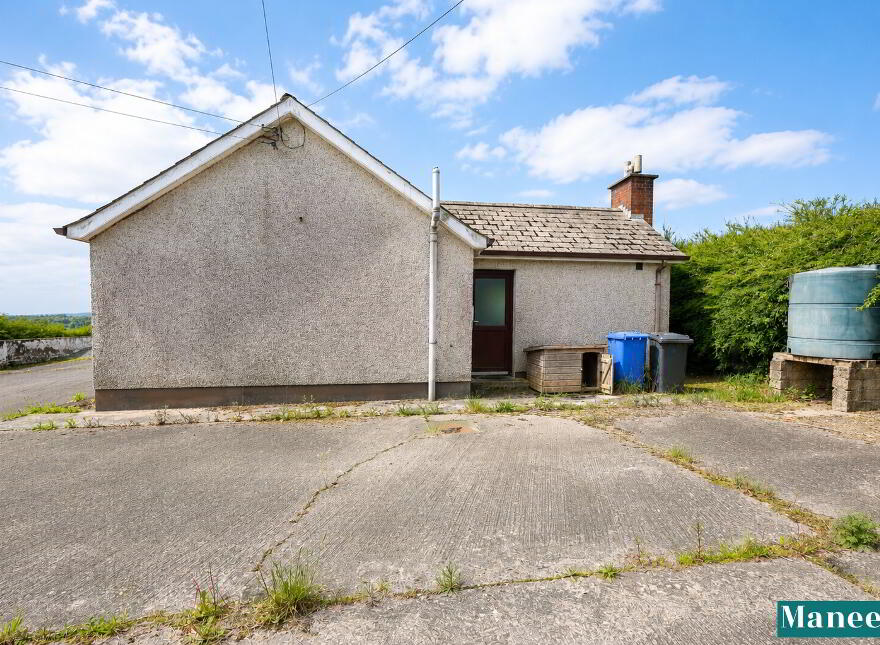 36 Bockets Road, Killeeshil, Dungannon, BT70 2HL