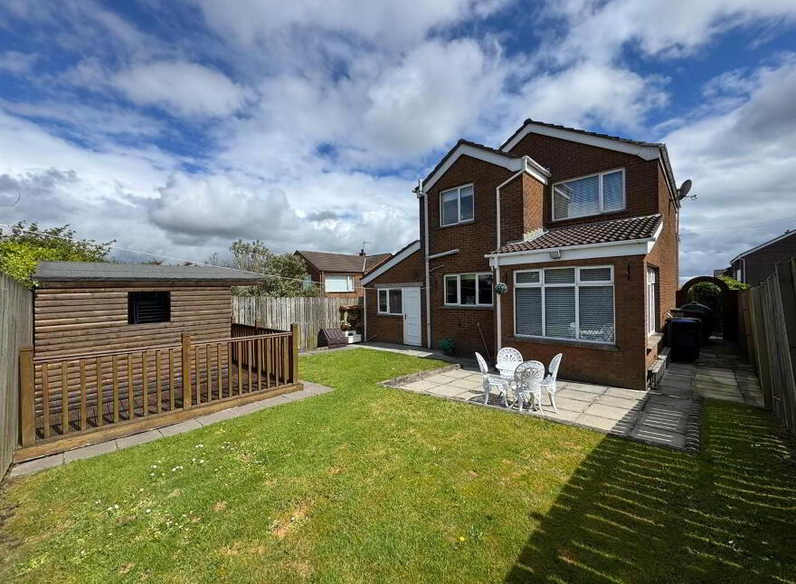 20 Fairhill Drive, Carnmoney, Newtownabbey, BT36 6LU