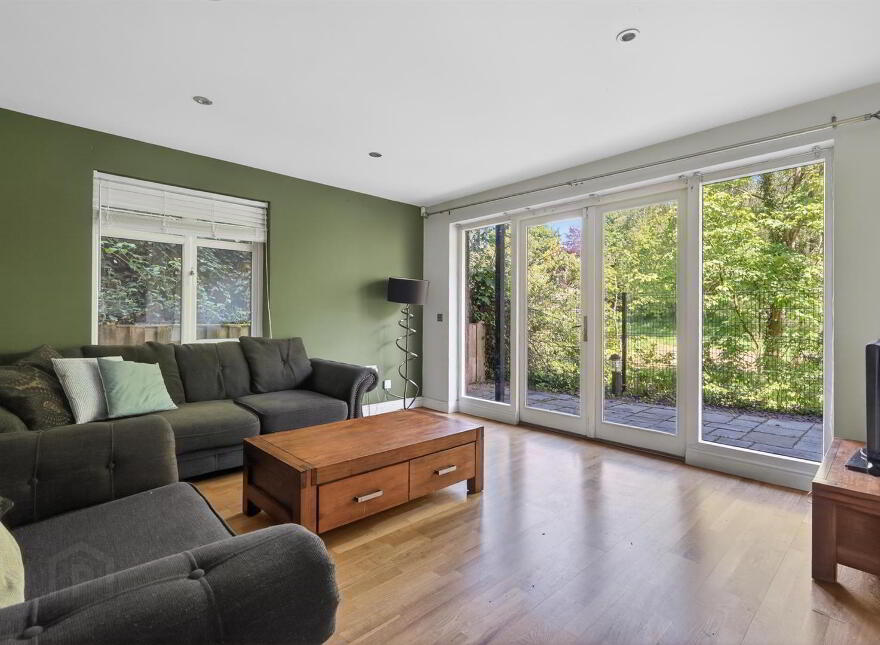 41 Glenburn Manor, Dunmurry, Belfast, BT17 9DX