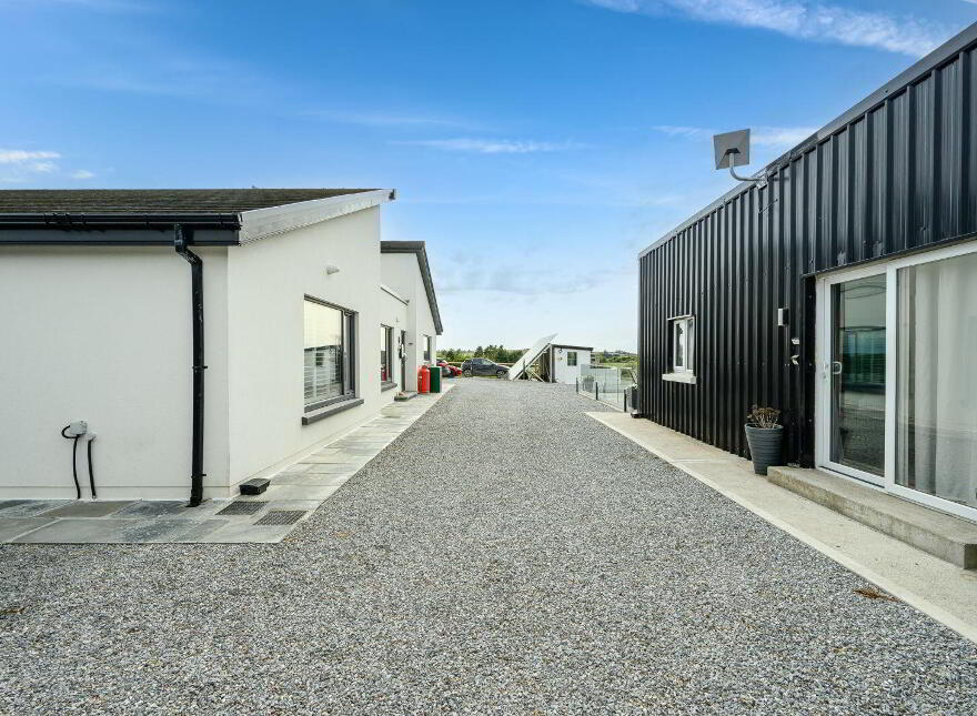 Ballybogey, Oysterhaven, P17EY49
