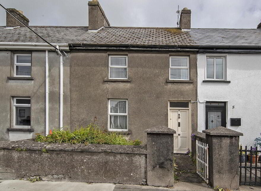 6 Mitchell Terrace, Mitchell Street, Dungarvan, X35H329